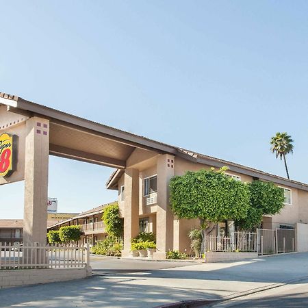 Super 8 By Wyndham Los Angeles/Алхамбра Екстериор снимка